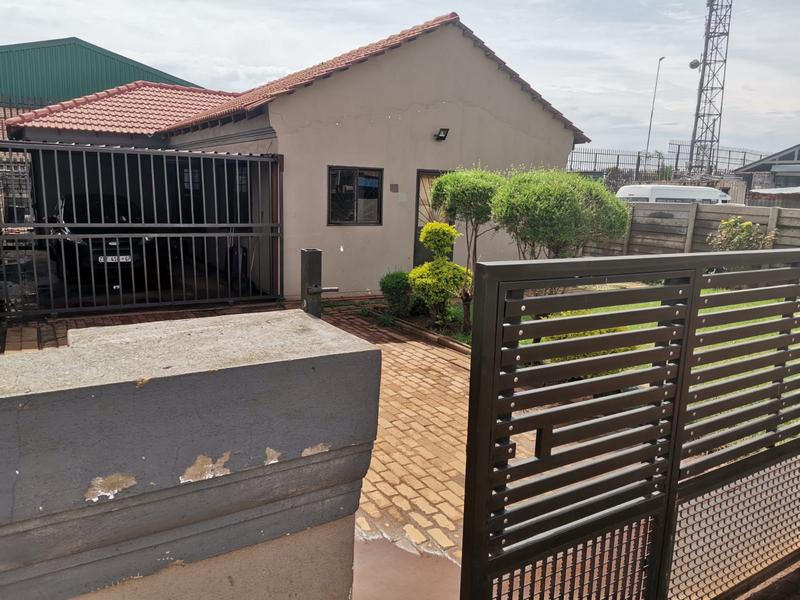 3 Bedroom Property for Sale in Germiston South Gauteng