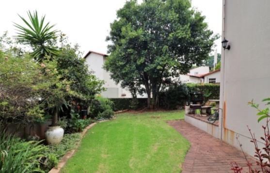 3 Bedroom Property for Sale in Sunnyrock Gauteng