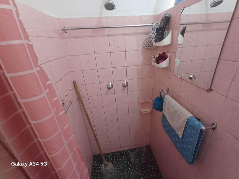 6 Bedroom Property for Sale in Tedstoneville Gauteng