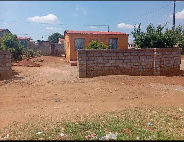 2 Bedroom Property for Sale in Katlehong South Gauteng