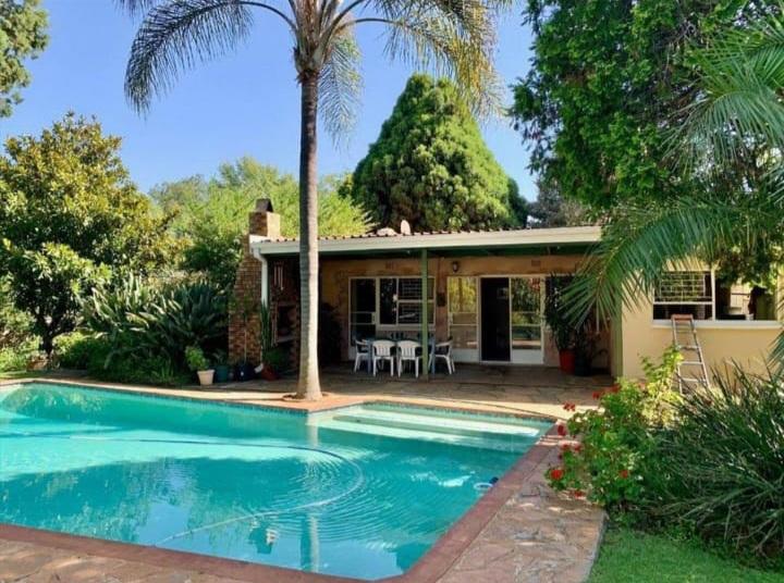 3 Bedroom Property for Sale in Glen Marais Gauteng