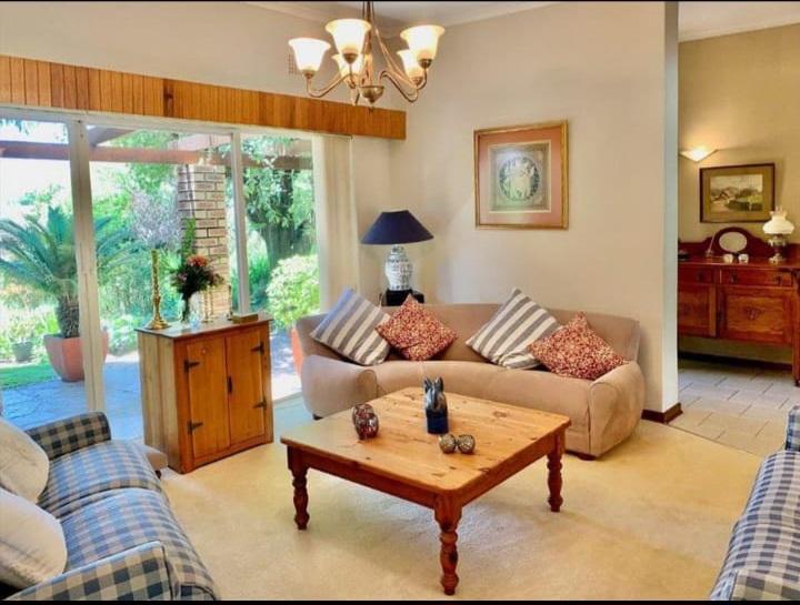 3 Bedroom Property for Sale in Glen Marais Gauteng