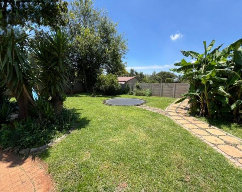 3 Bedroom Property for Sale in Glen Marais Gauteng