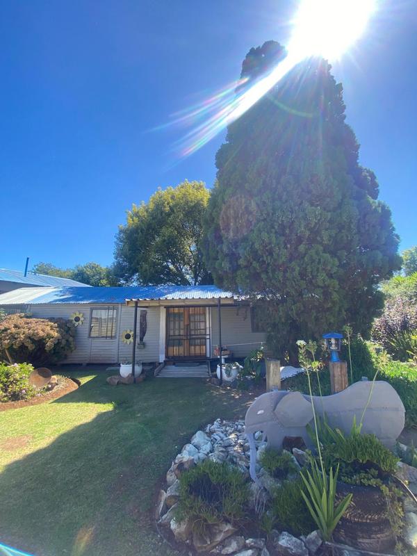 4 Bedroom Property for Sale in Dunnottar Gauteng