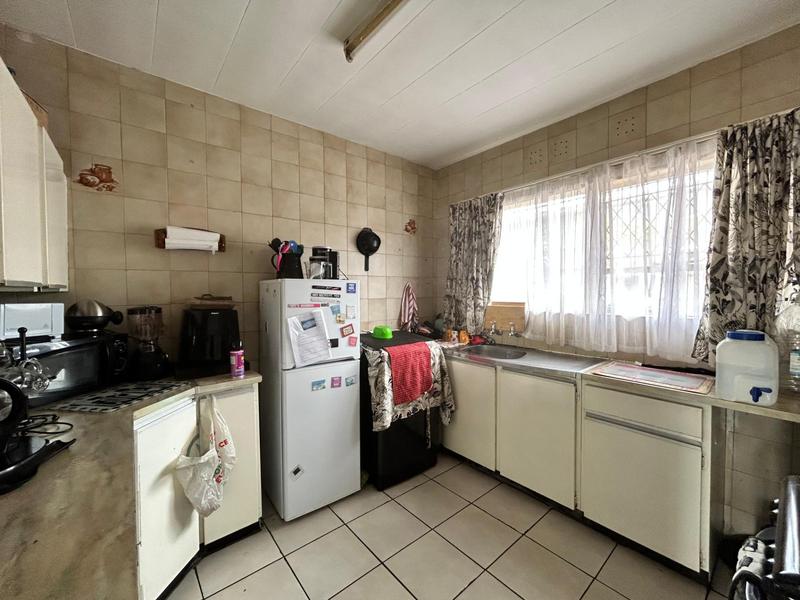 2 Bedroom Property for Sale in Dunnottar Gauteng