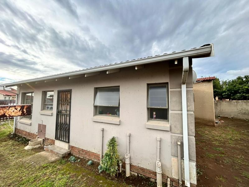 3 Bedroom Property for Sale in Sharon Park Gauteng