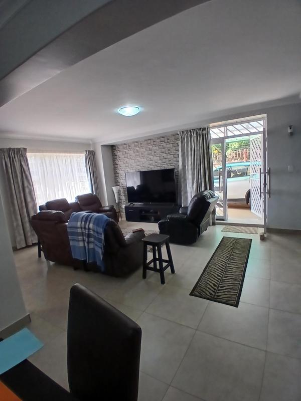 3 Bedroom Property for Sale in Casseldale Gauteng