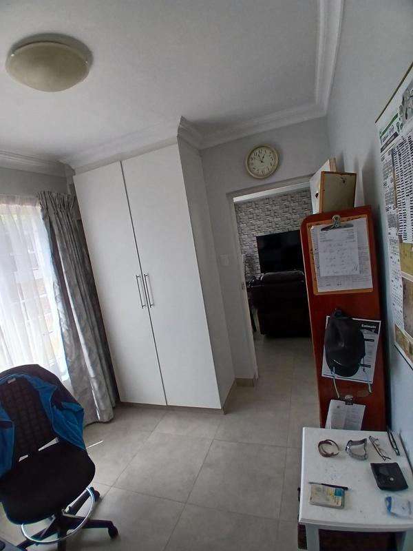 3 Bedroom Property for Sale in Casseldale Gauteng