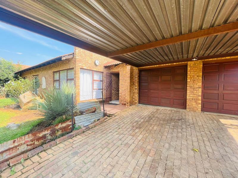 3 Bedroom Property for Sale in New State Area Gauteng