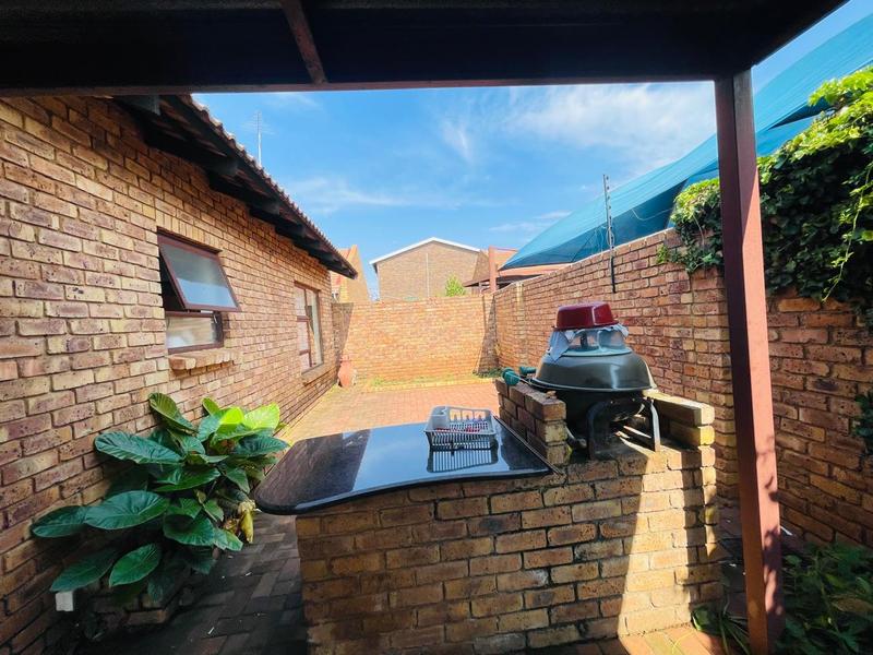 3 Bedroom Property for Sale in New State Area Gauteng