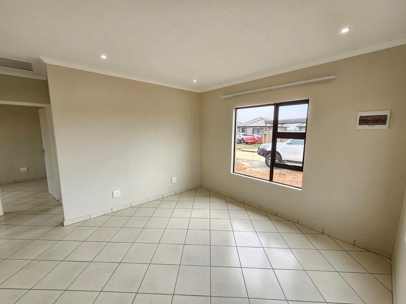 2 Bedroom Property for Sale in Selcourt Gauteng