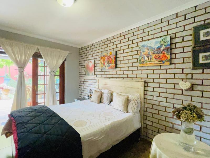5 Bedroom Property for Sale in Selcourt Gauteng