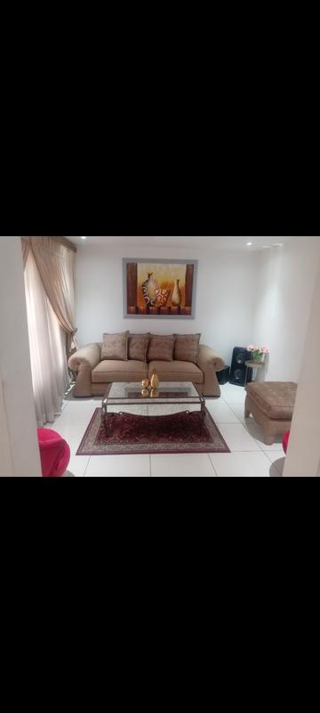 4 Bedroom Property for Sale in Selcourt Gauteng