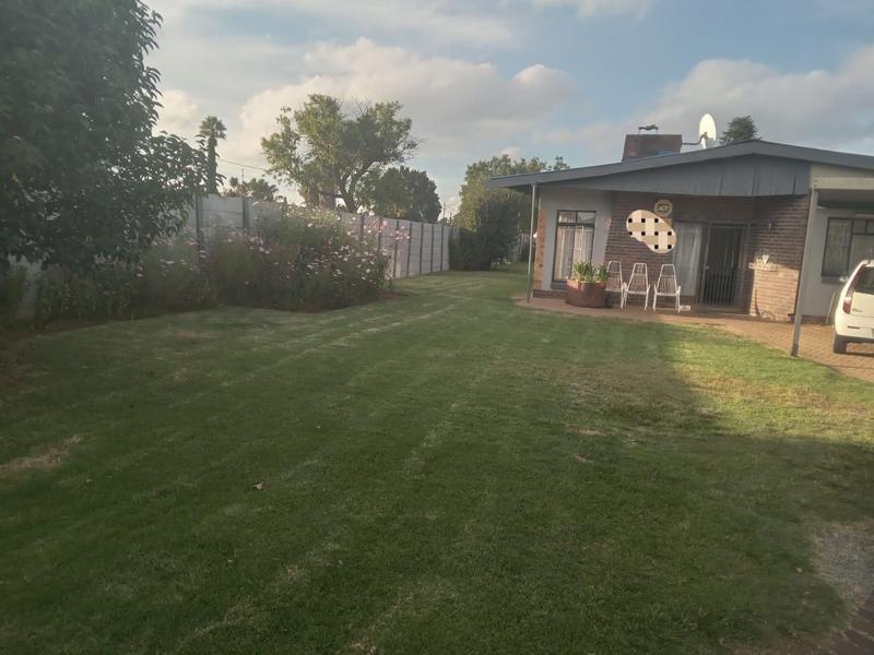 3 Bedroom Property for Sale in Strubenvale Gauteng