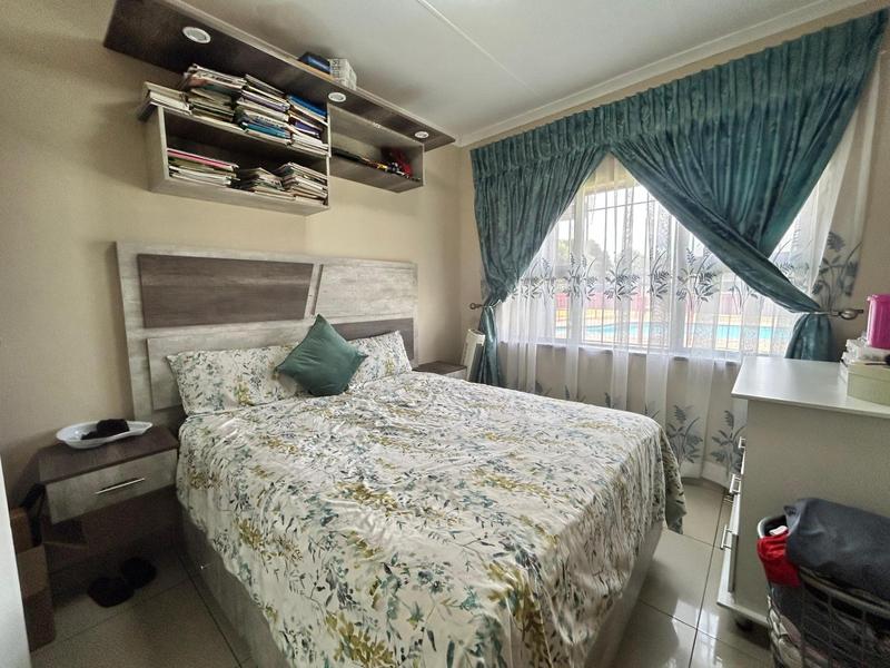 3 Bedroom Property for Sale in Strubenvale Gauteng