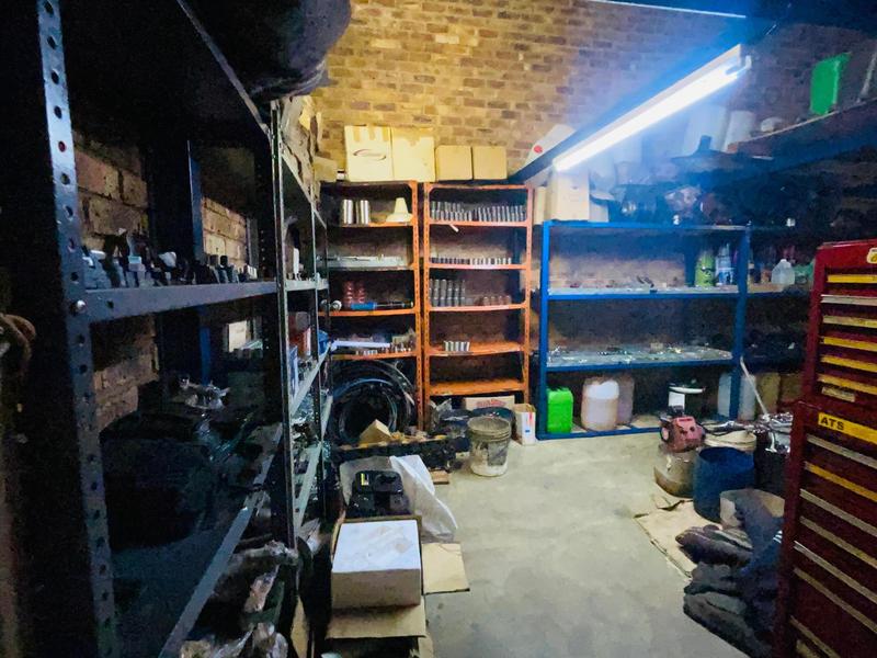 10 Bedroom Property for Sale in Welgedacht Gauteng