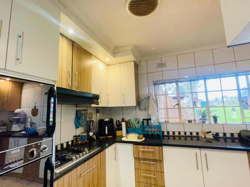 10 Bedroom Property for Sale in Welgedacht Gauteng