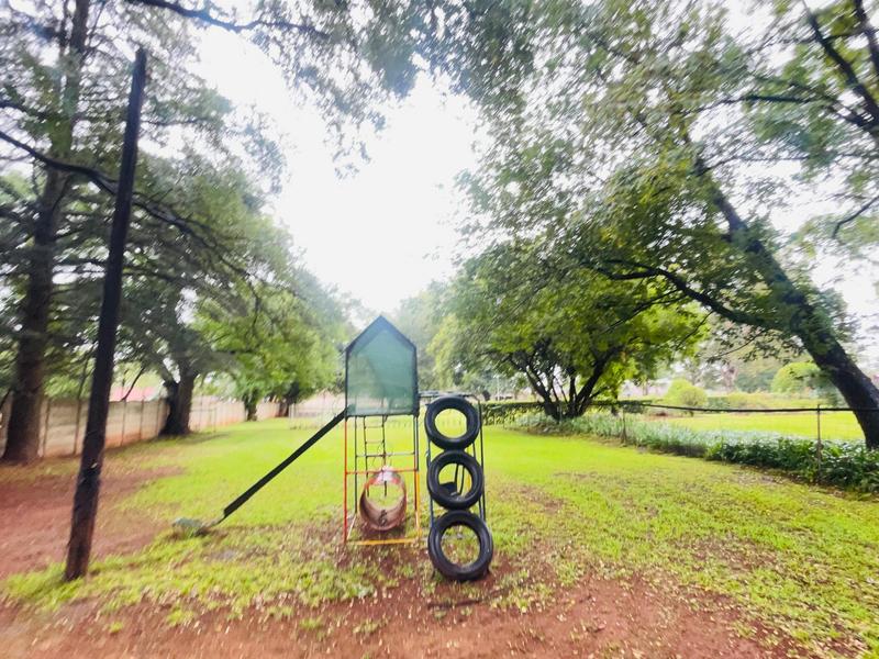 10 Bedroom Property for Sale in Welgedacht Gauteng