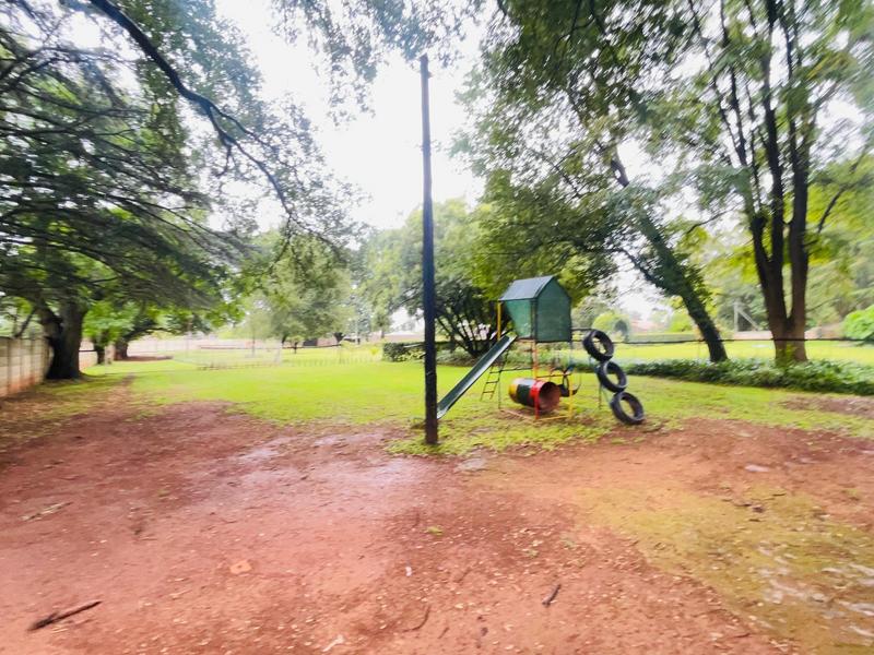 10 Bedroom Property for Sale in Welgedacht Gauteng