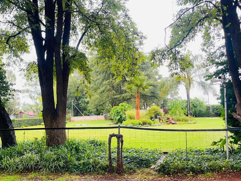 10 Bedroom Property for Sale in Welgedacht Gauteng