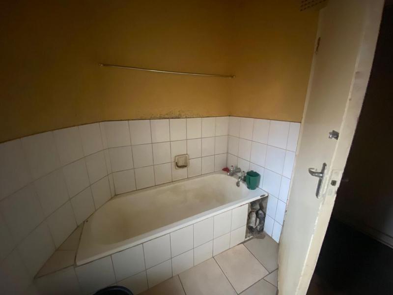 5 Bedroom Property for Sale in Auckland Park Gauteng