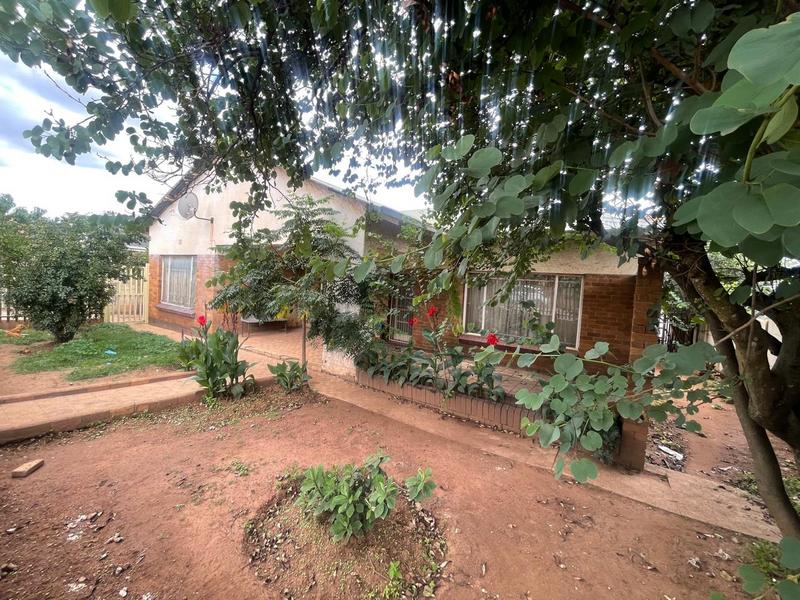 5 Bedroom Property for Sale in Brixton Gauteng