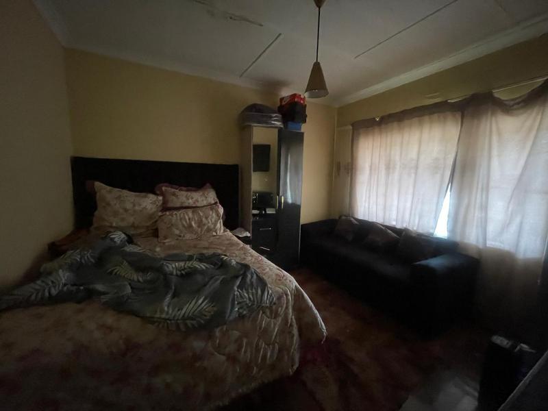 5 Bedroom Property for Sale in Brixton Gauteng