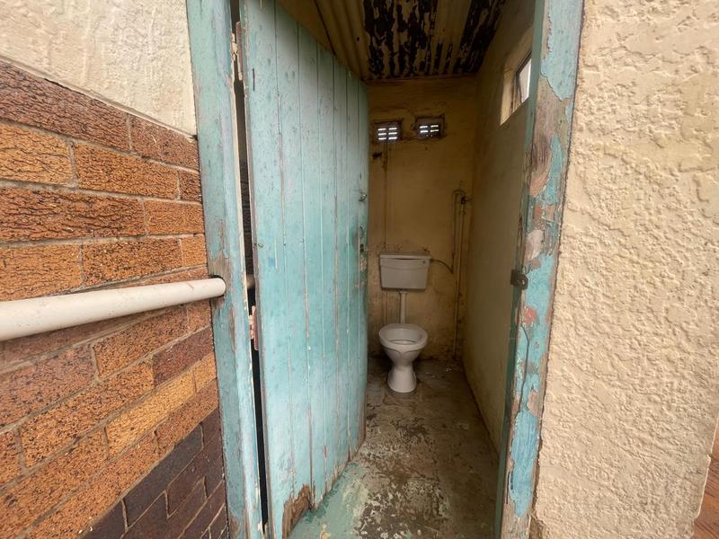 5 Bedroom Property for Sale in Brixton Gauteng