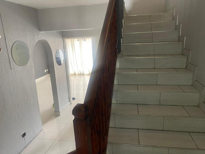 2 Bedroom Property for Sale in Forest Hill Gauteng