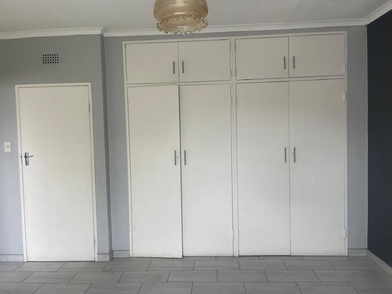 2 Bedroom Property for Sale in Forest Hill Gauteng