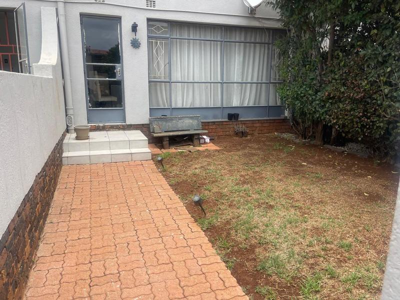 2 Bedroom Property for Sale in Forest Hill Gauteng
