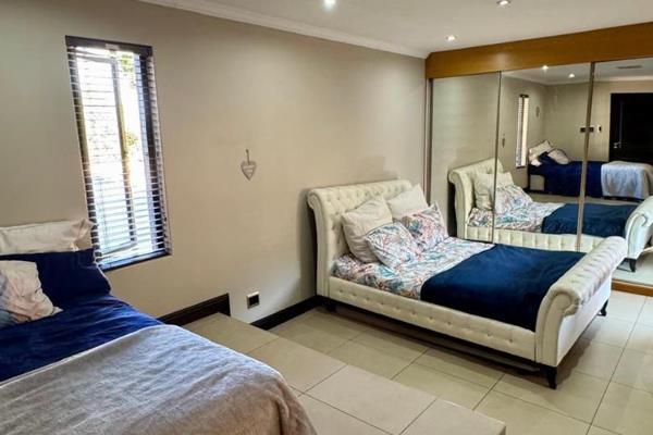 3 Bedroom Property for Sale in Glenvista Gauteng