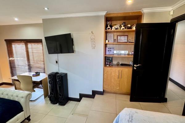 3 Bedroom Property for Sale in Glenvista Gauteng