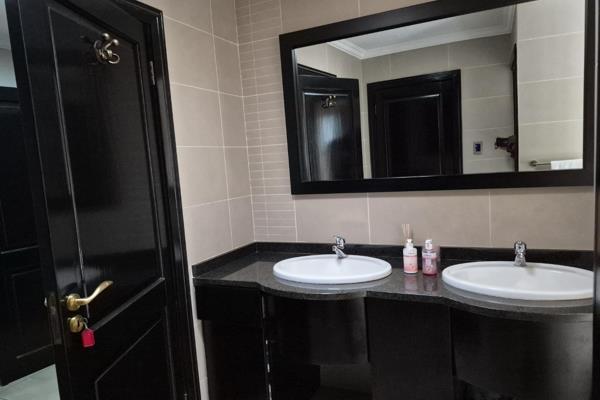 3 Bedroom Property for Sale in Glenvista Gauteng