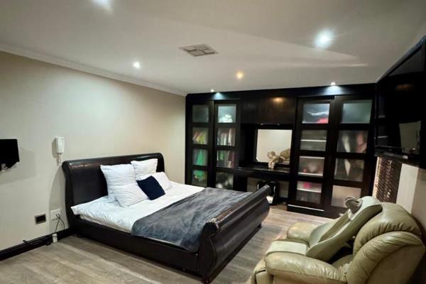 3 Bedroom Property for Sale in Glenvista Gauteng