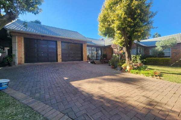 4 Bedroom Property for Sale in Glenvista Gauteng