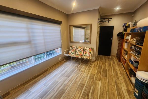 4 Bedroom Property for Sale in Glenvista Gauteng