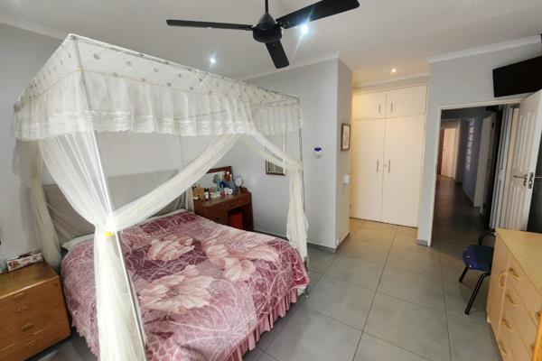 4 Bedroom Property for Sale in Glenvista Gauteng