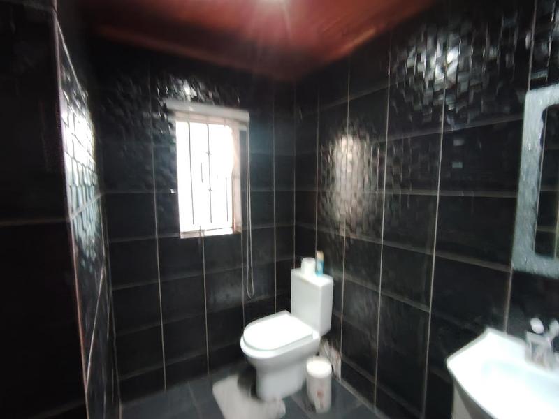 3 Bedroom Property for Sale in Lenasia South Gauteng