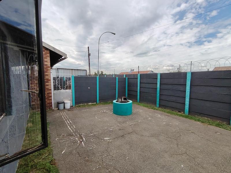 3 Bedroom Property for Sale in Lenasia South Gauteng