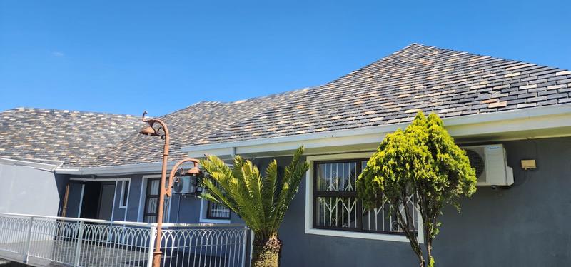 6 Bedroom Property for Sale in Linmeyer Gauteng