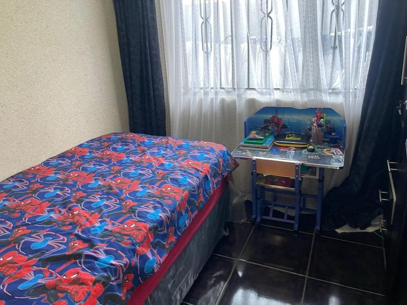 3 Bedroom Property for Sale in Meredale Gauteng