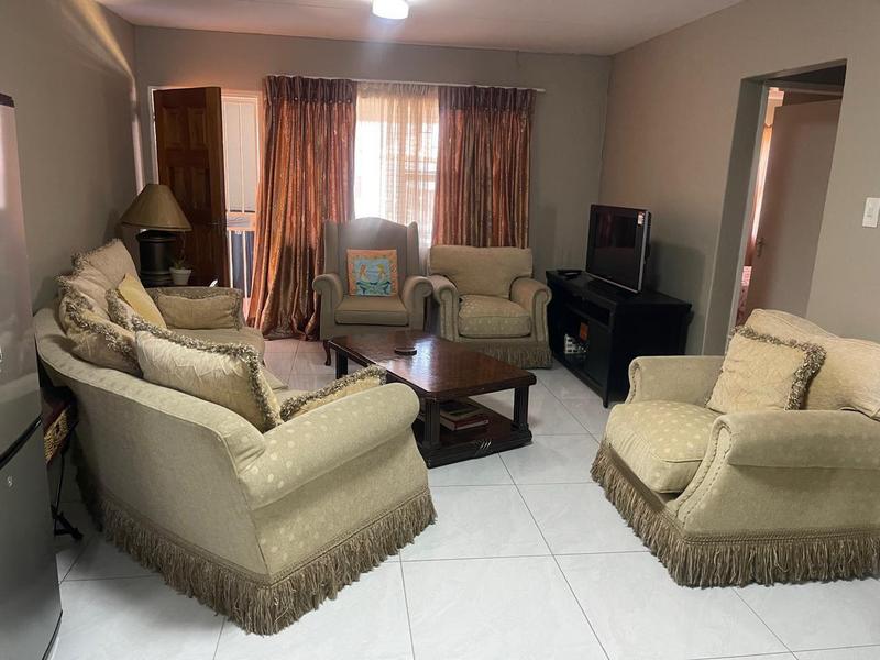 3 Bedroom Property for Sale in Oakdene Gauteng