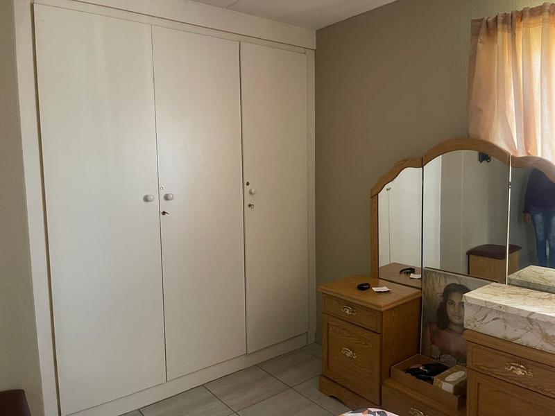 3 Bedroom Property for Sale in Oakdene Gauteng