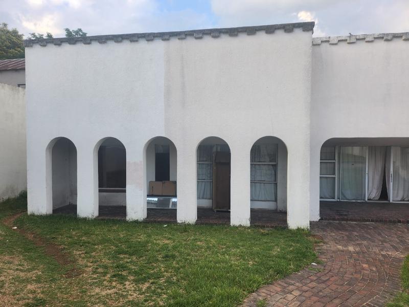 3 Bedroom Property for Sale in Townsview Gauteng