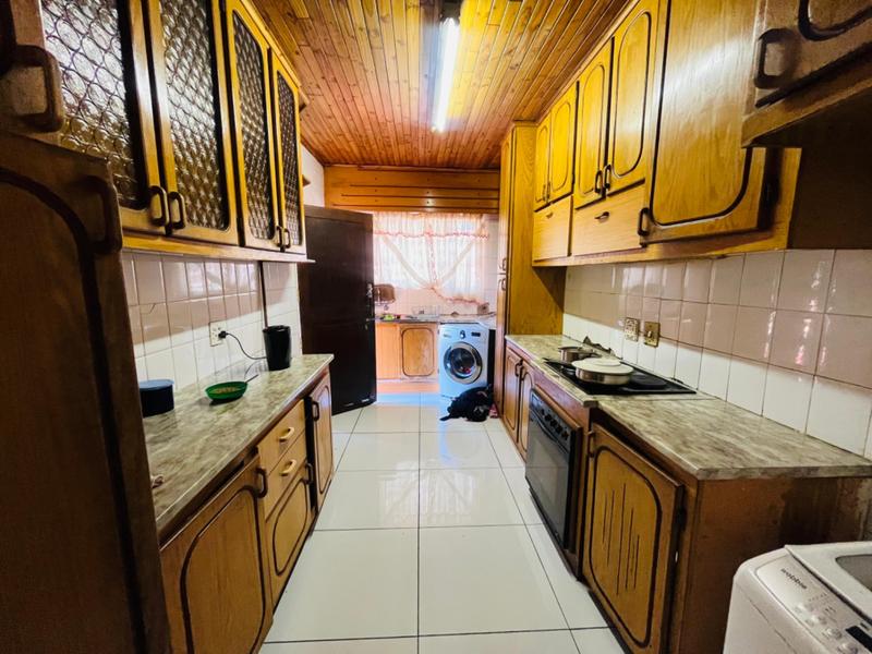 3 Bedroom Property for Sale in Noordwyk Gauteng