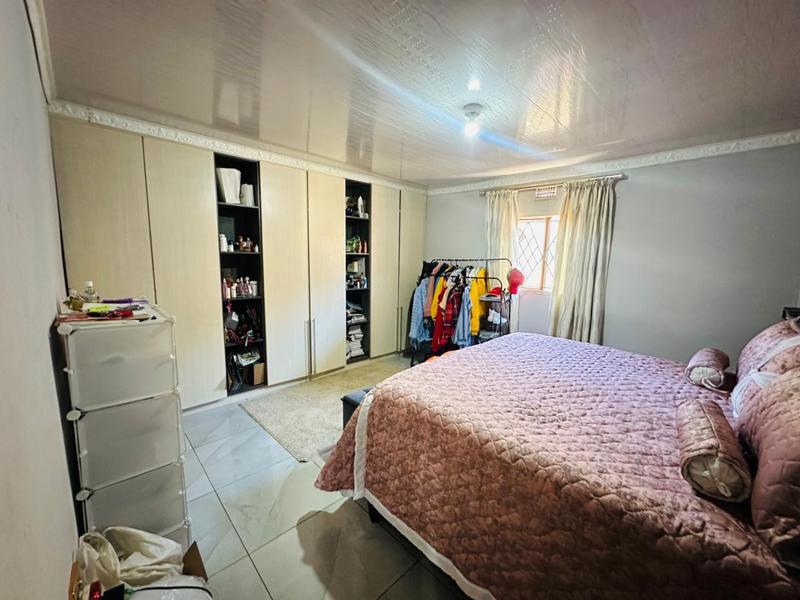 3 Bedroom Property for Sale in Orange Farm Gauteng