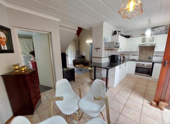 3 Bedroom Property for Sale in Magalieskruin Gauteng