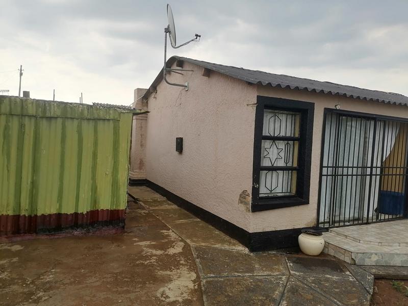 2 Bedroom Property for Sale in Sebokeng Gauteng
