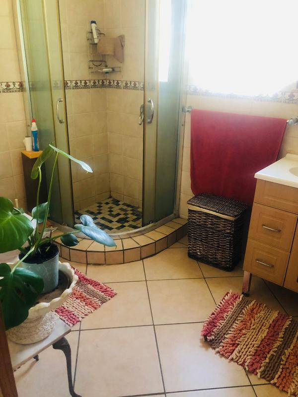 4 Bedroom Property for Sale in Bonaero Park Gauteng